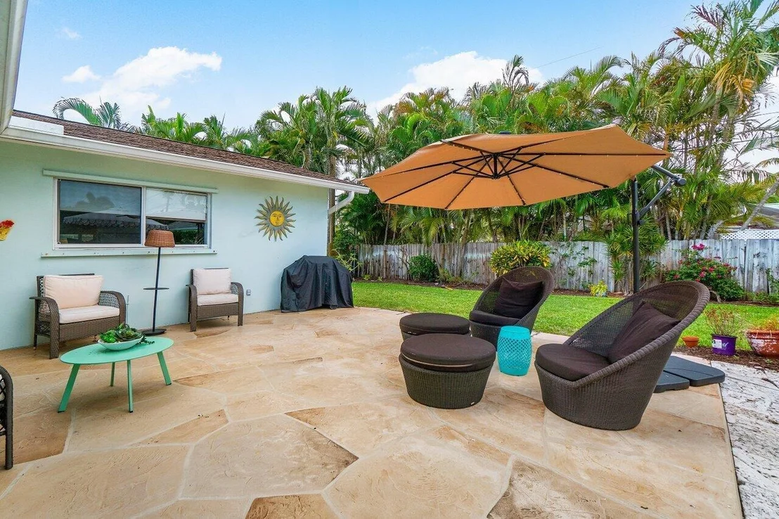 Photo of 353 Mars Avenue