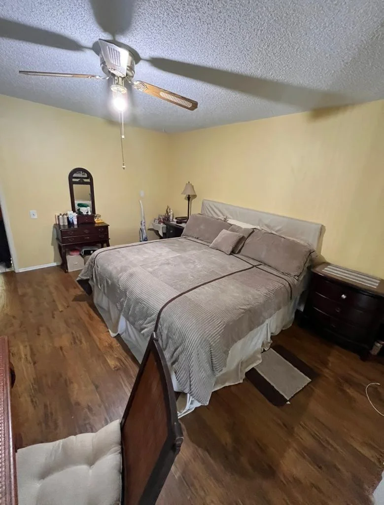 Photo of Unit D2 at 1107 Bahama Bend