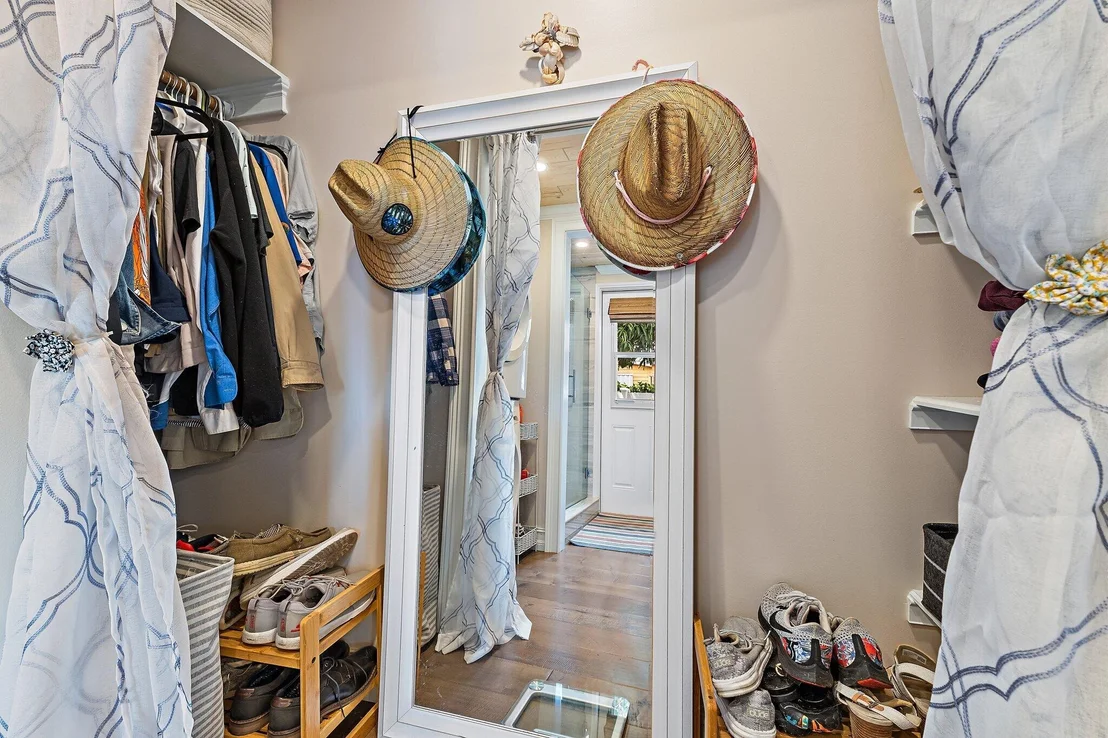 Photo of Unit 33 at 400 N HIGHWAY A1A