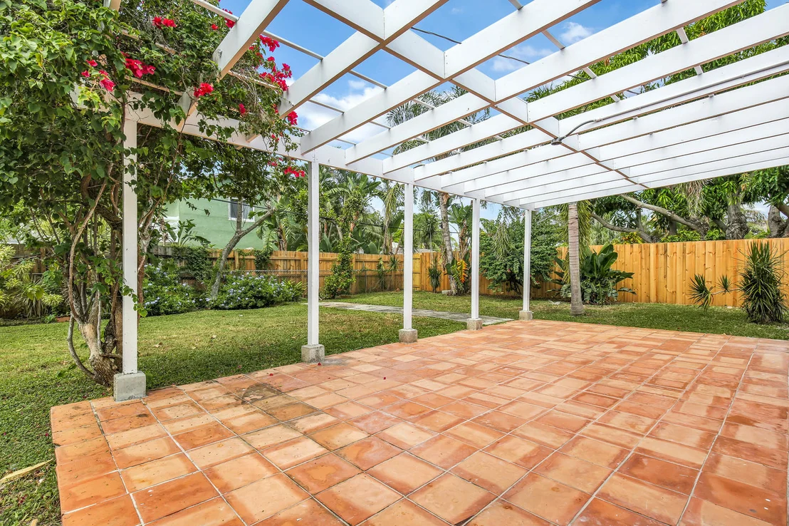 Photo of 362 Gregory Road