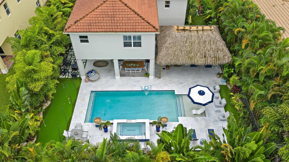 Photo of 152 Porgee Rock Place