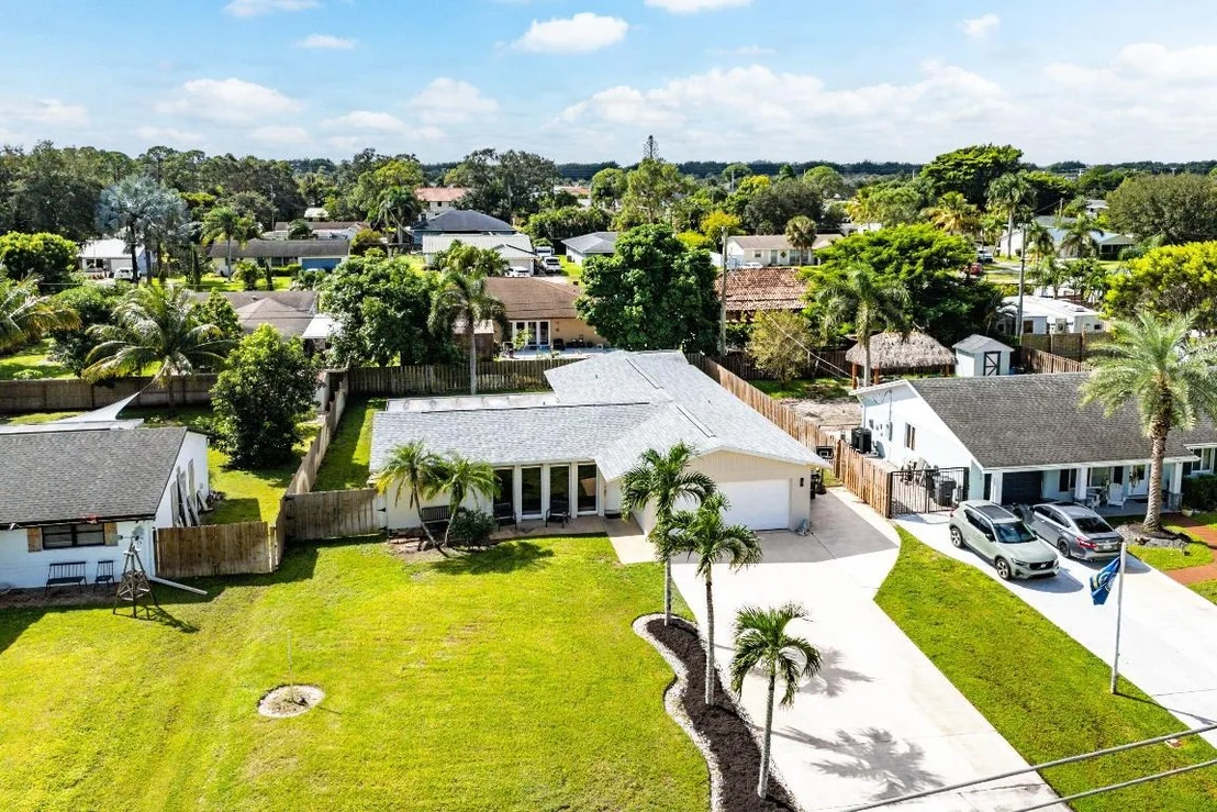 Photo of 7536 Cocoanut Drive
