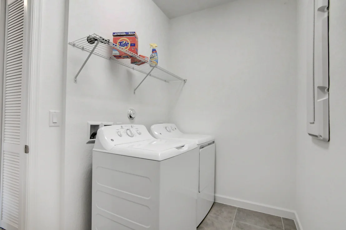 Photo of 1114 Whitcombe Drive