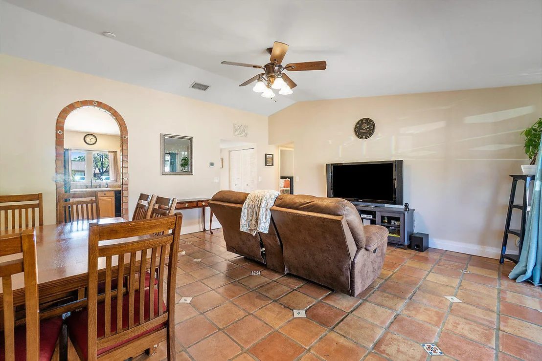 Photo of 15 Knightsbridge Lane