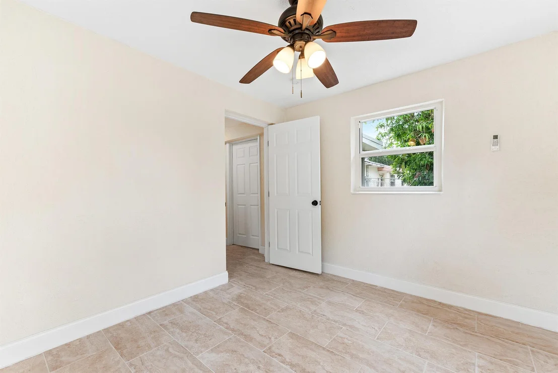 Photo of 123 Silver Beach Road