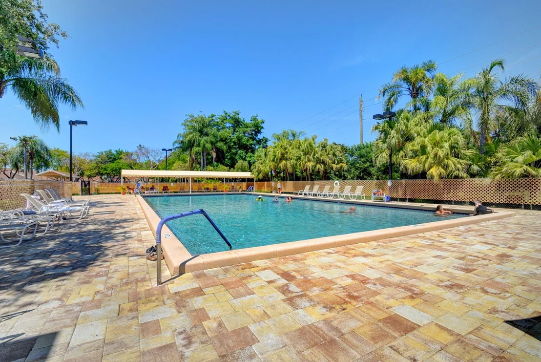 Photo of 8269 Springtree Road