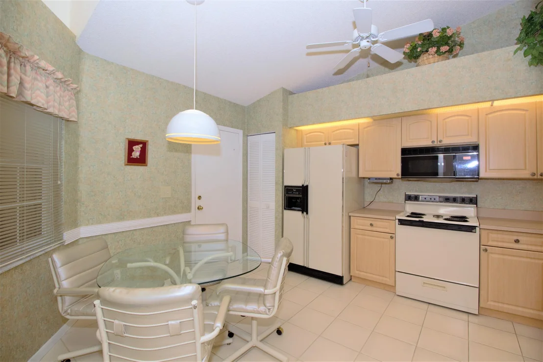 Photo of 7933 Sandy Pointe Drive