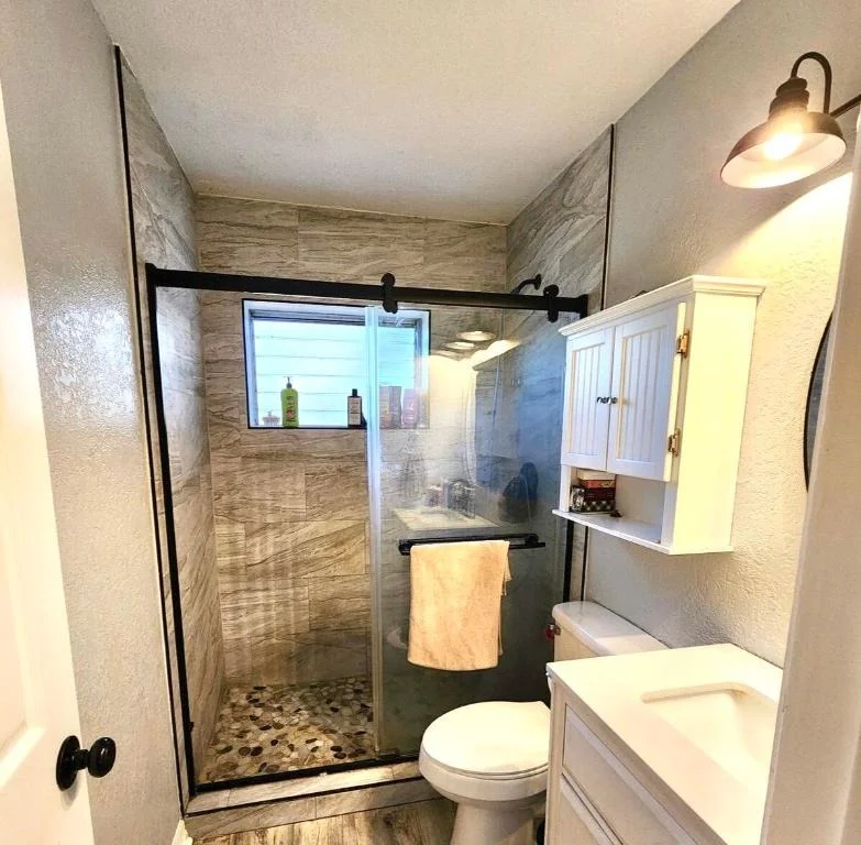 Photo of 3307 NW 33rd Avenue