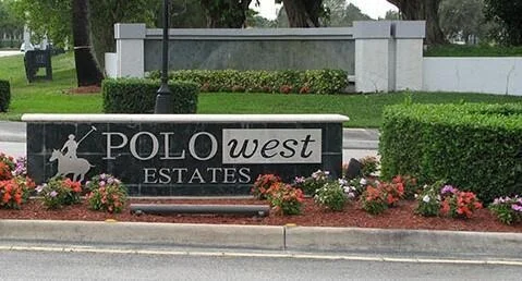 Photo of 2000 Henley Place
