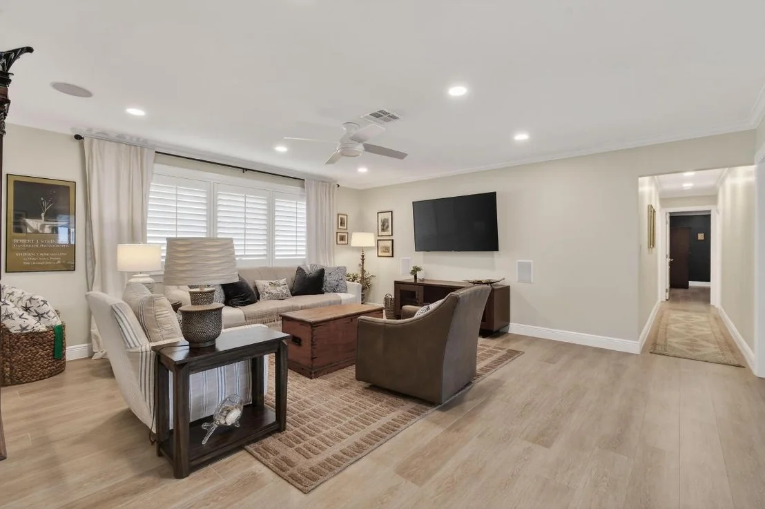 Photo of 198 Golfview Drive