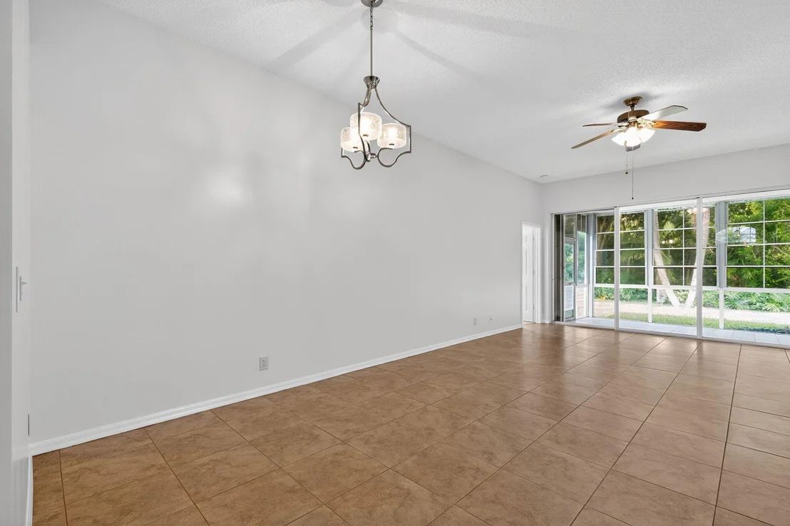 Photo of 7280 SE Magellan Lane