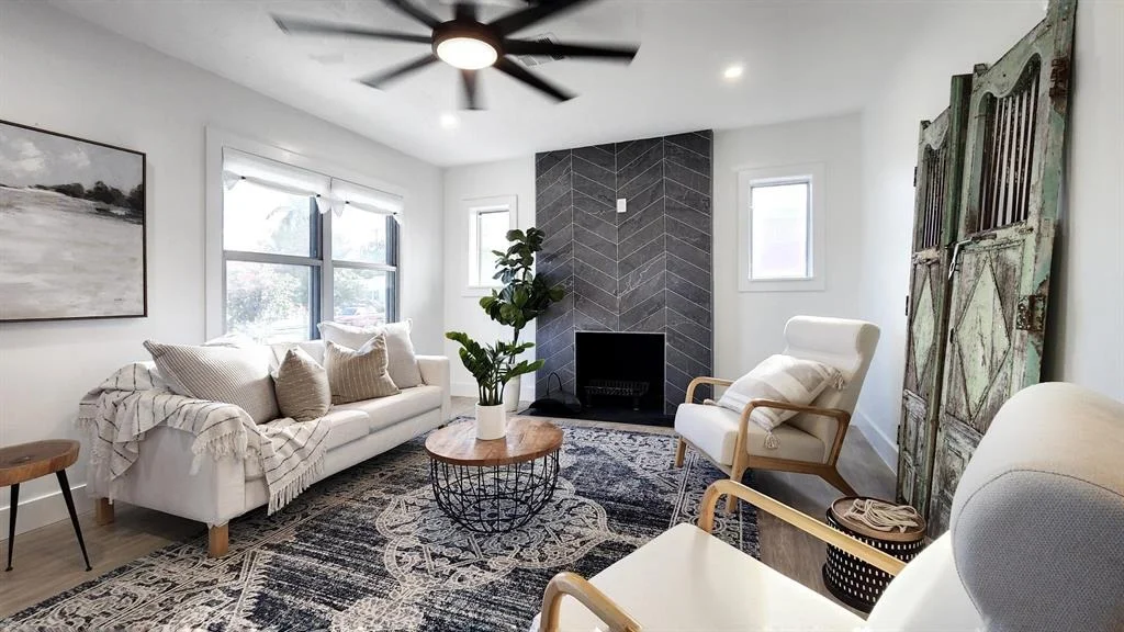 Photo of 439 Monroe Drive
