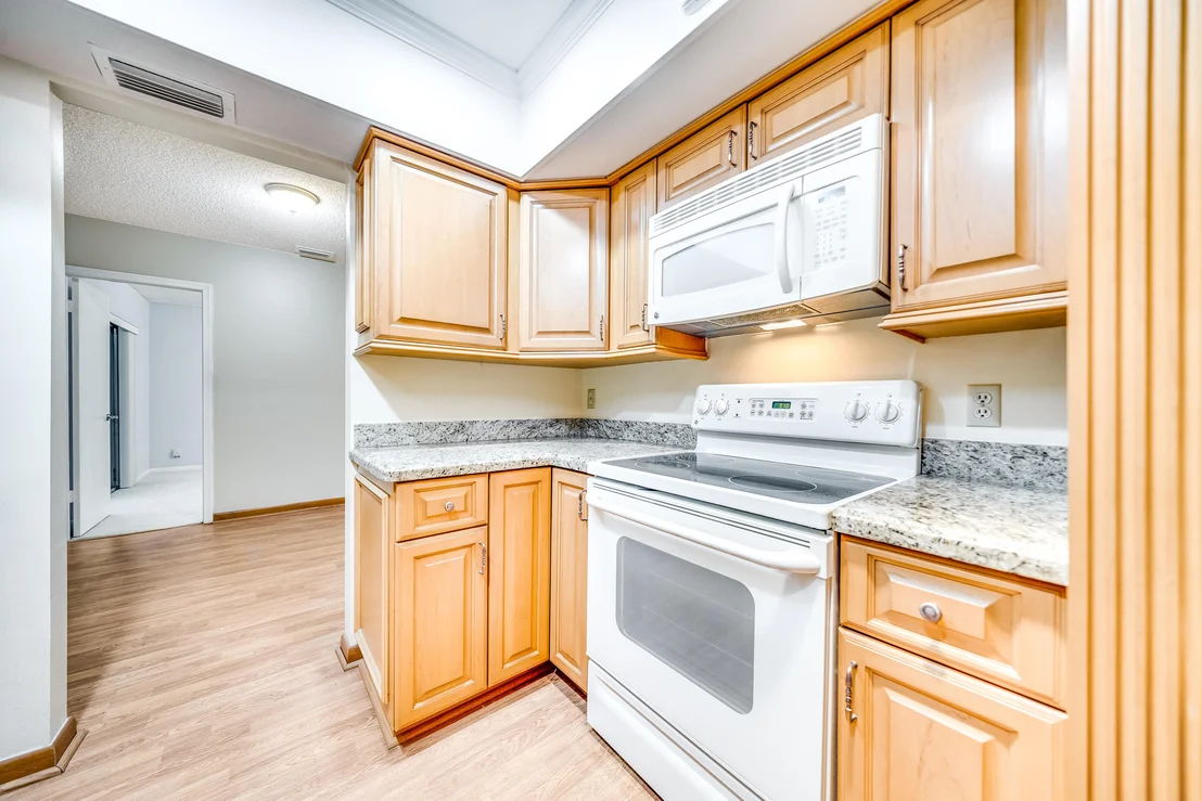Photo of 501 Oak Terrace