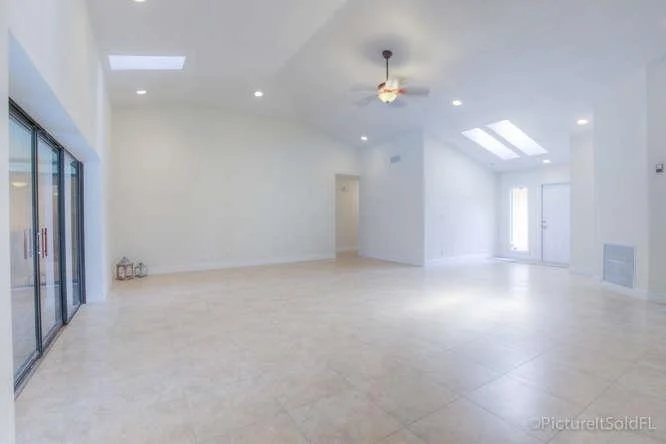 Photo of 14337 Stirrup Lane