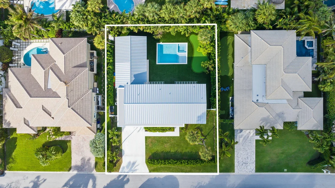 Photo of 226 Cove Place