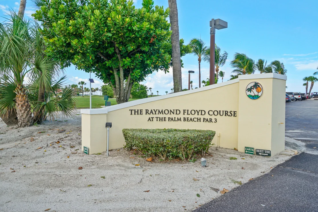Photo of Unit 607 at 3610 S Ocean Boulevard