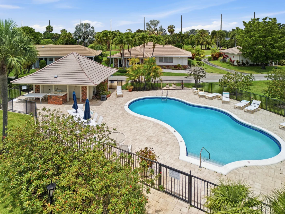 Photo of 103 Villa Circle