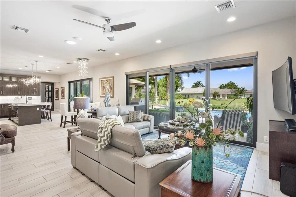 Photo of 4803 Oak Circle