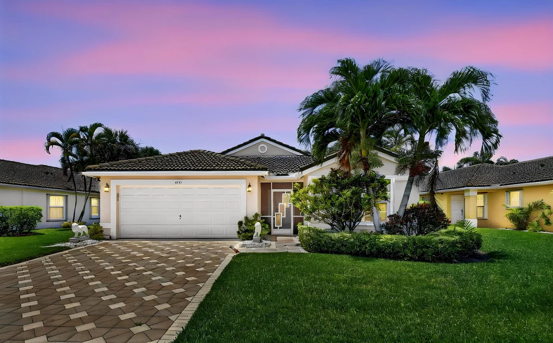 Photo of 8171 Palm Gate Drive