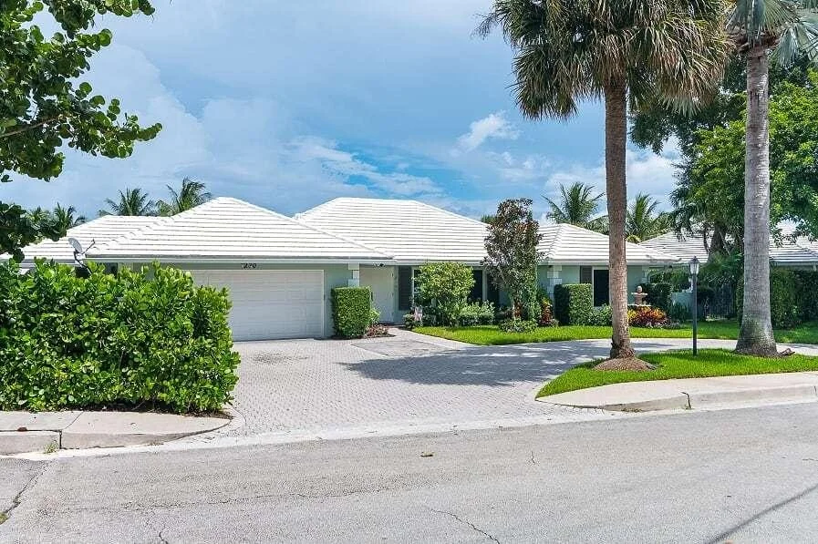 Photo of 1230 Cypress Way