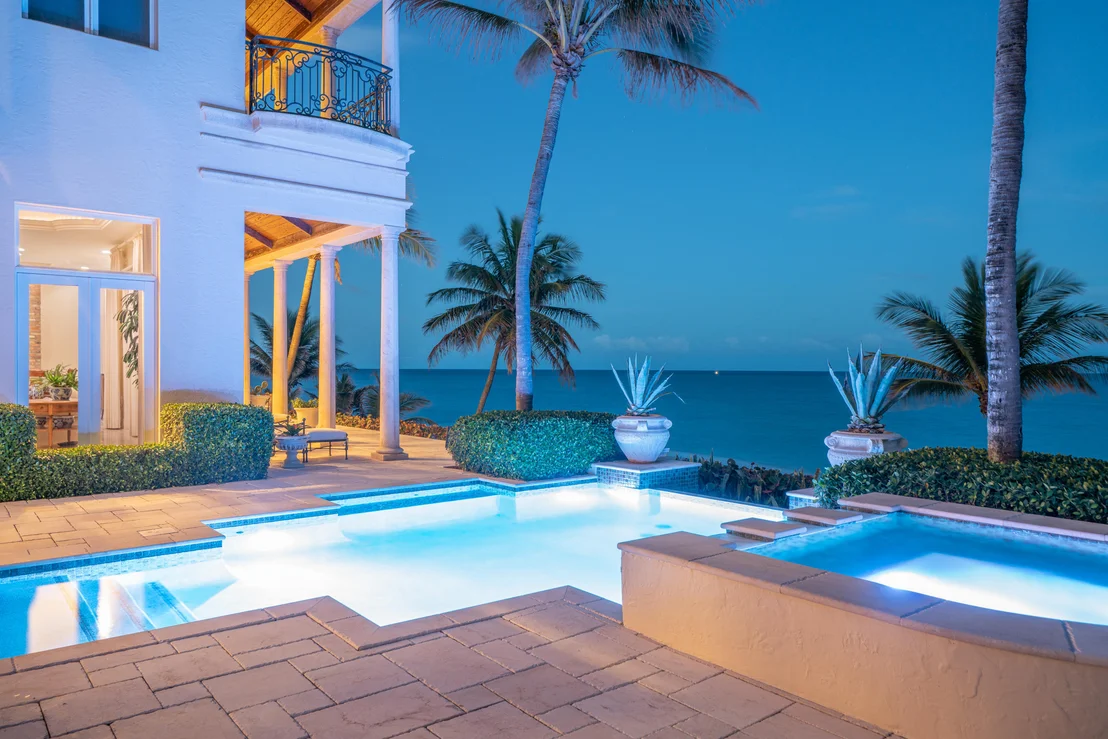 Photo of 4117 S Ocean Boulevard