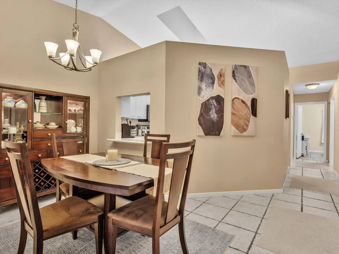 Photo of 110 SAUSALITO Drive