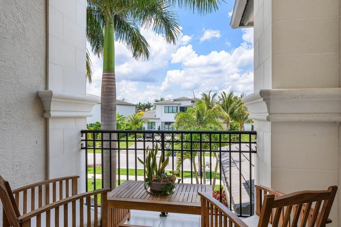 Photo of 17358 Rosella Road