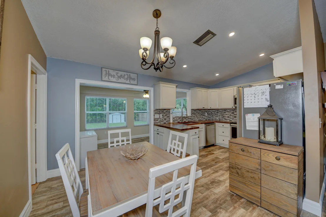 Photo of 6424 SE Thomas Drive