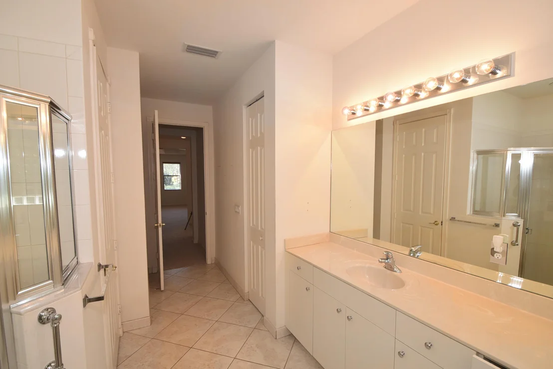 Photo of 6943 Boscanni Drive