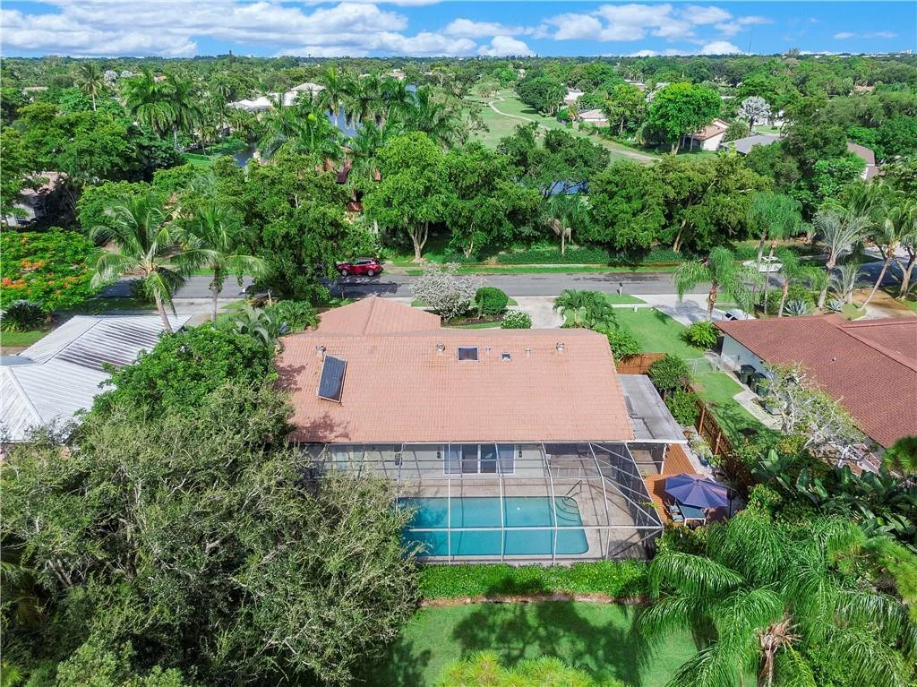 Photo of 3578 Lakeview Drive