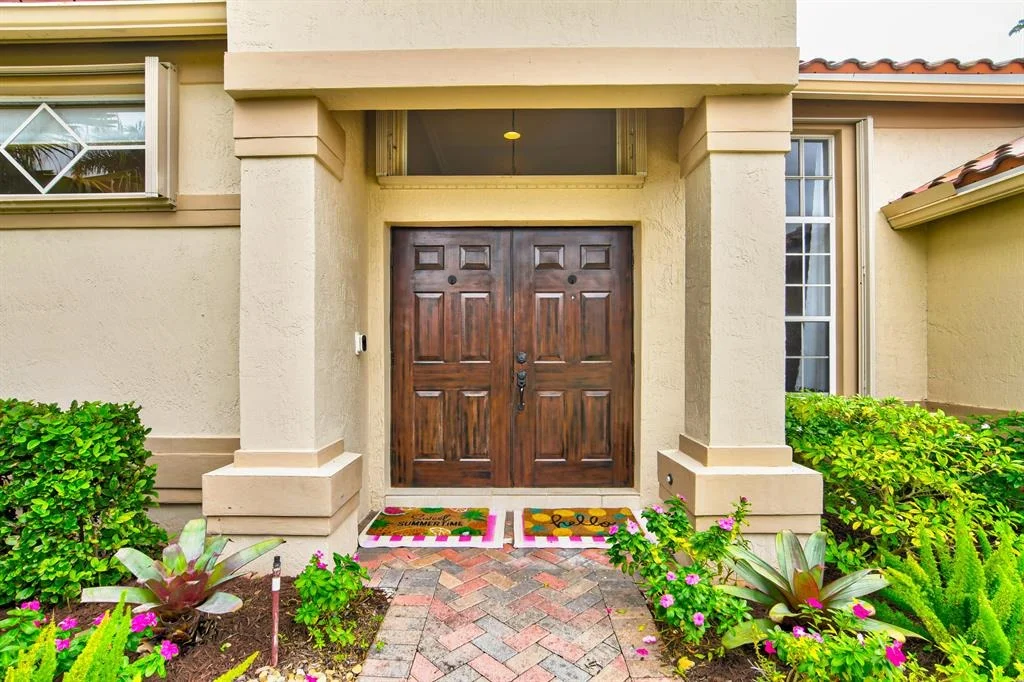 Photo of 8882 Georgetown Lane