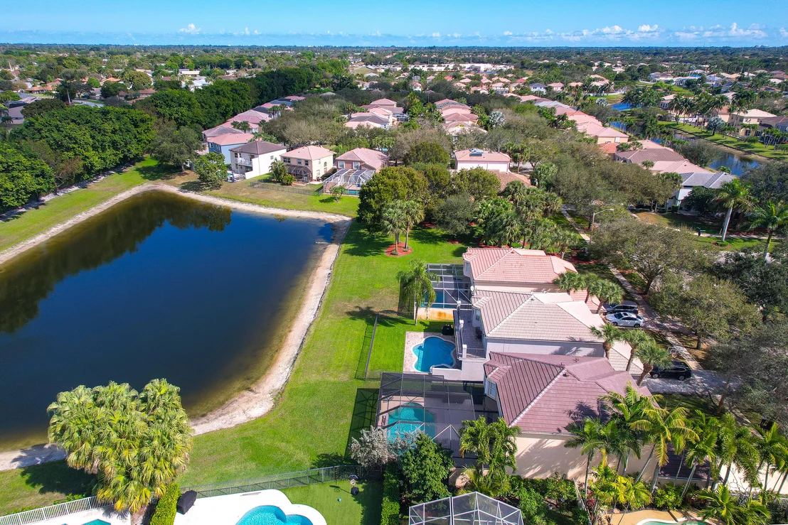 Photo of 7671 Oak Grove Circle
