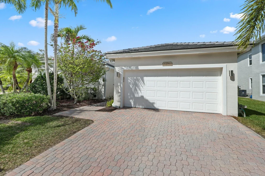 Photo of 12761 Yardley Drive