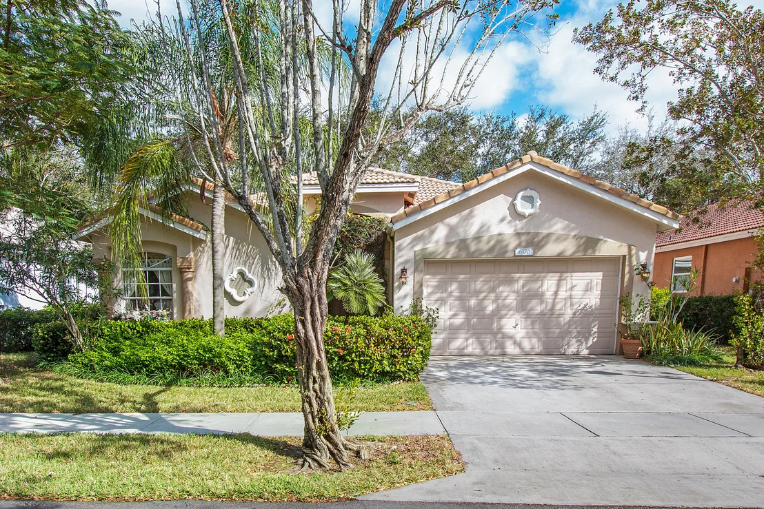 Photo of 6170 Swans Terrace