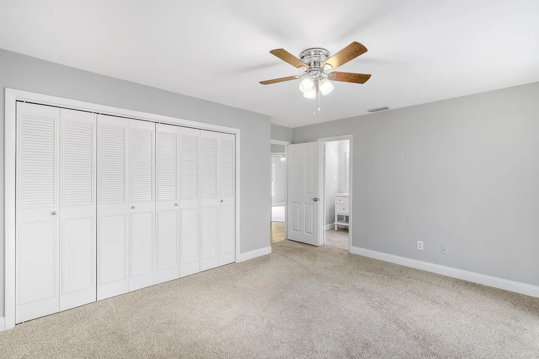 Photo of 7202 Arthurs Road