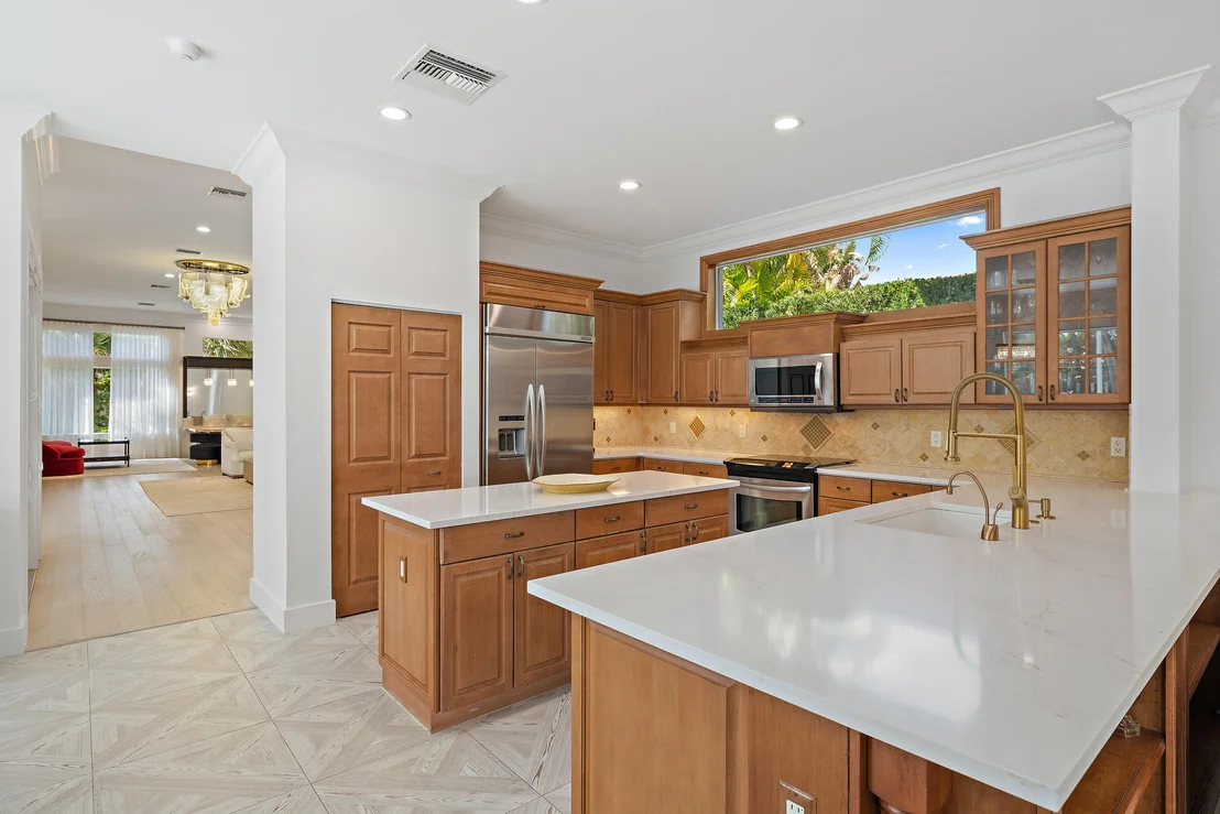 Photo of 325 Eagle Drive