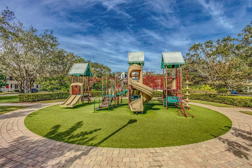Photo of 185 Barbados Drive