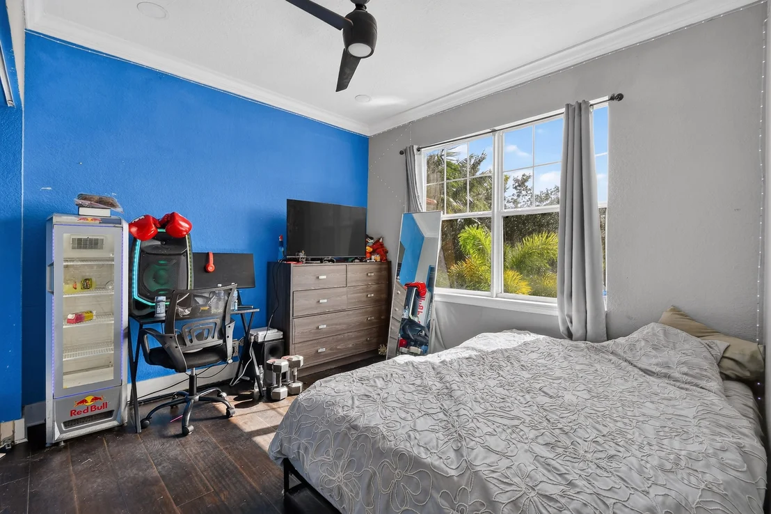 Photo of 700 Cresta Circle