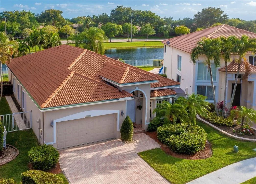 Photo of 16449 Sapphire Place