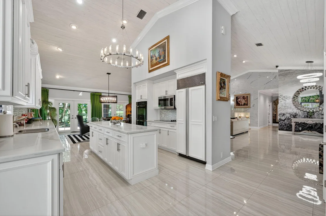 Photo of 7205 MANDARIN Drive