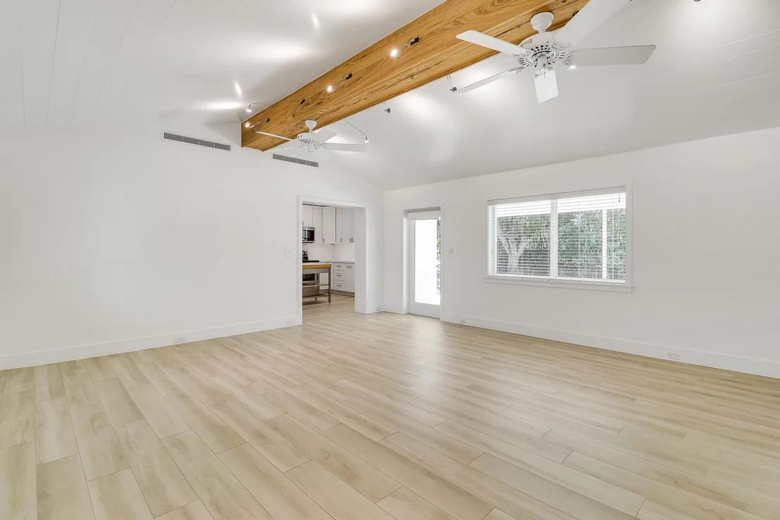 Photo of 2665 Oak Drive