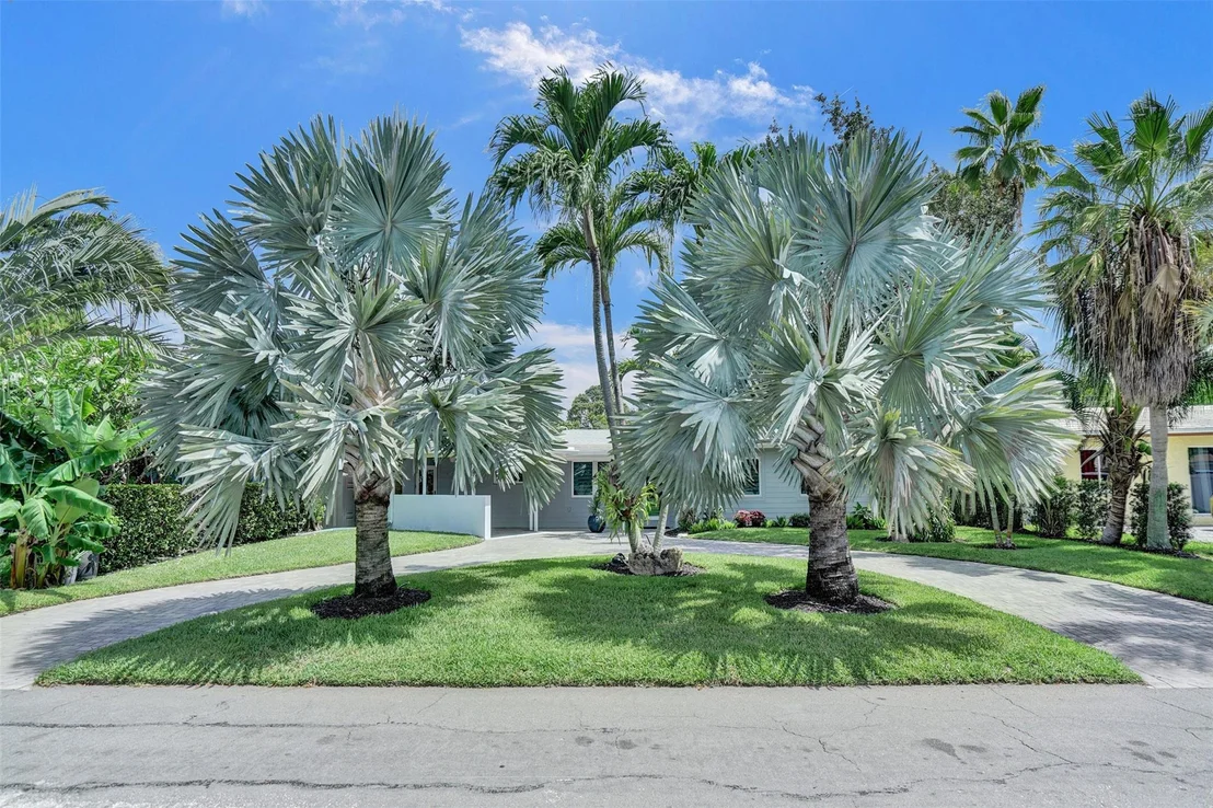 Photo of 131 SE 8th Street