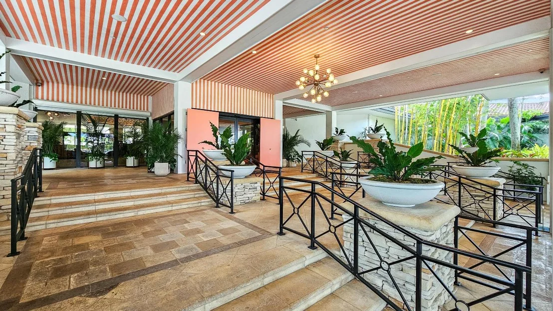 Photo of 349 Eagleton Golf Drive