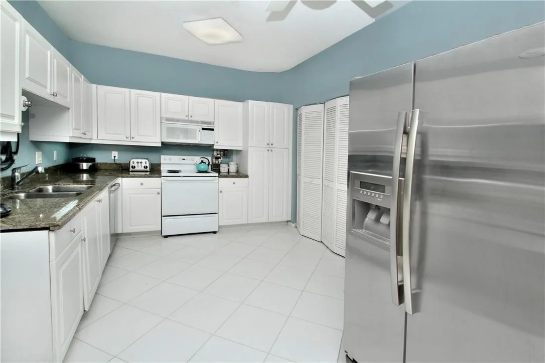 Photo of 9778 Royal Palm Boulevard