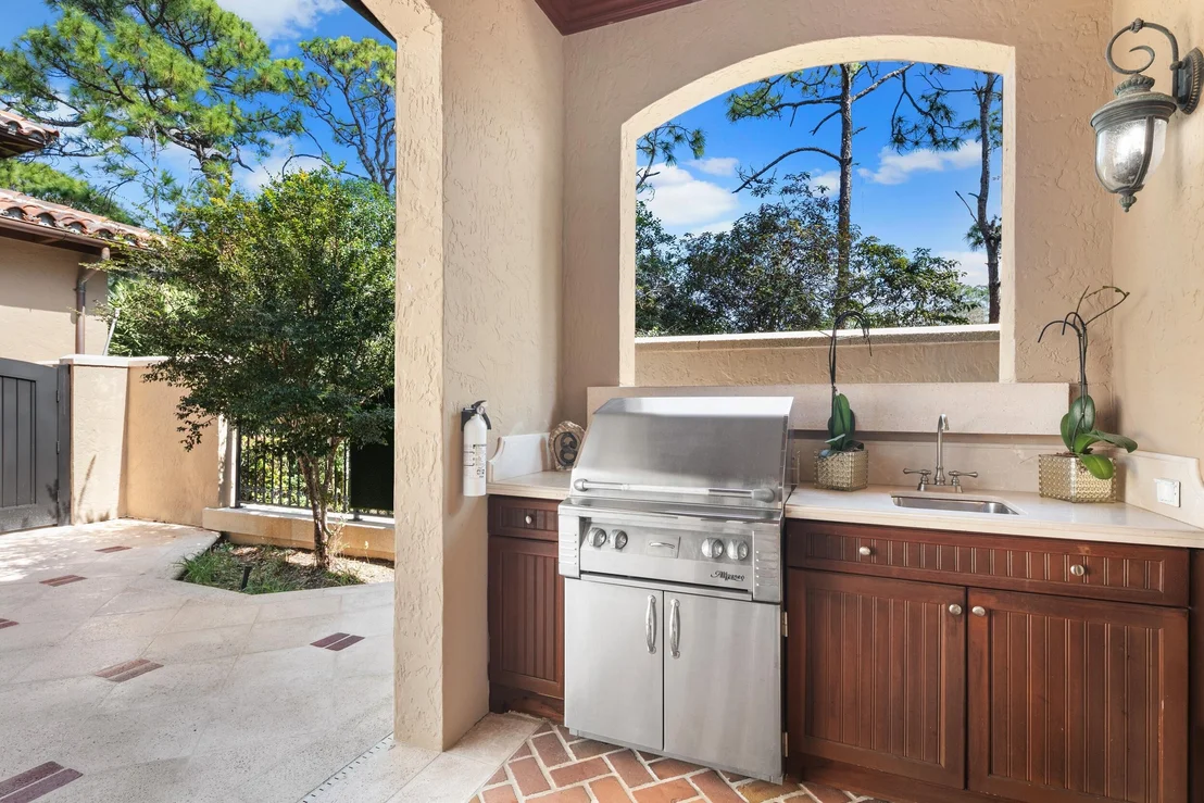 Photo of 306 Villa Drive