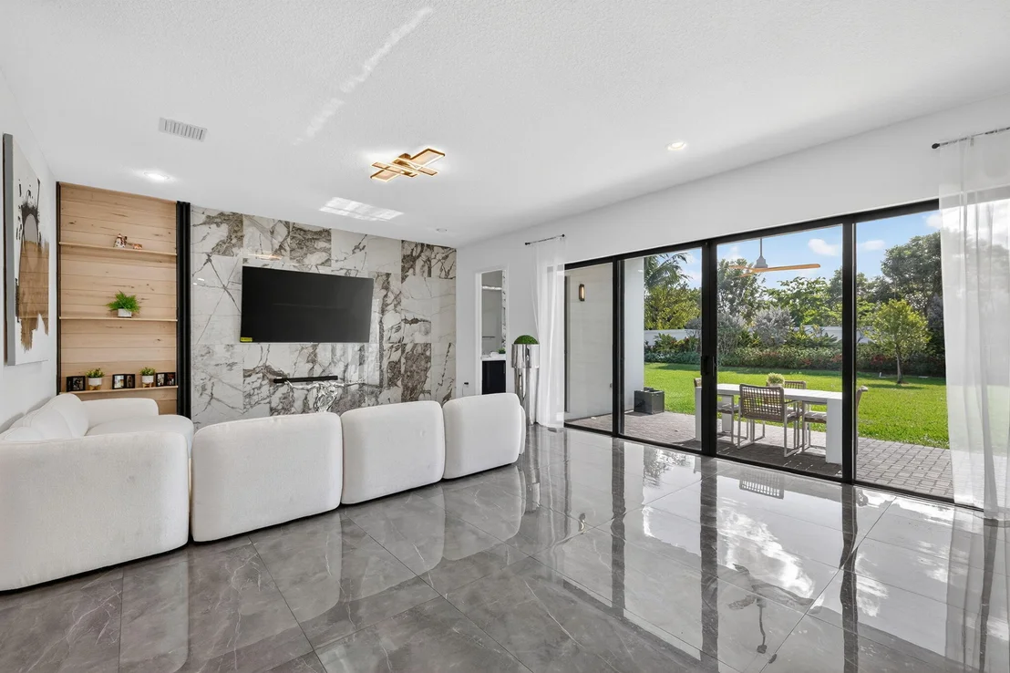 Photo of 17574 Sparkling River Road