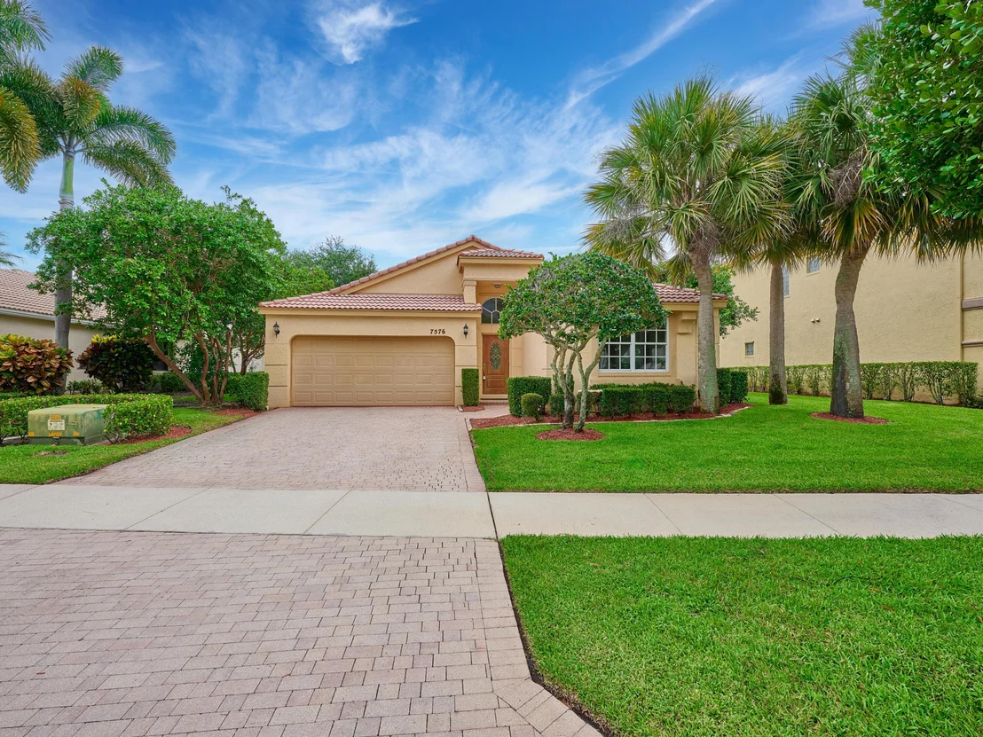 Photo of 7576 Rockport Circle