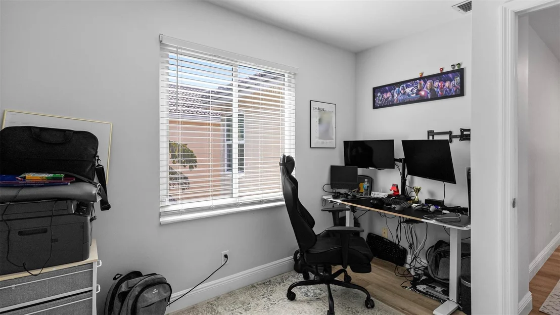 Photo of 10324 E Breezeway Place