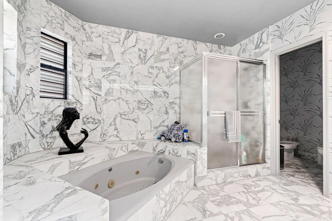 Photo of 22589 Esplanada Drive