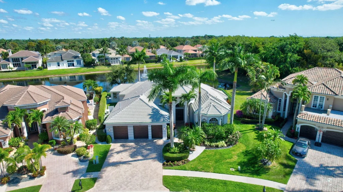 Photo of 6815 Royal Orchid Circle